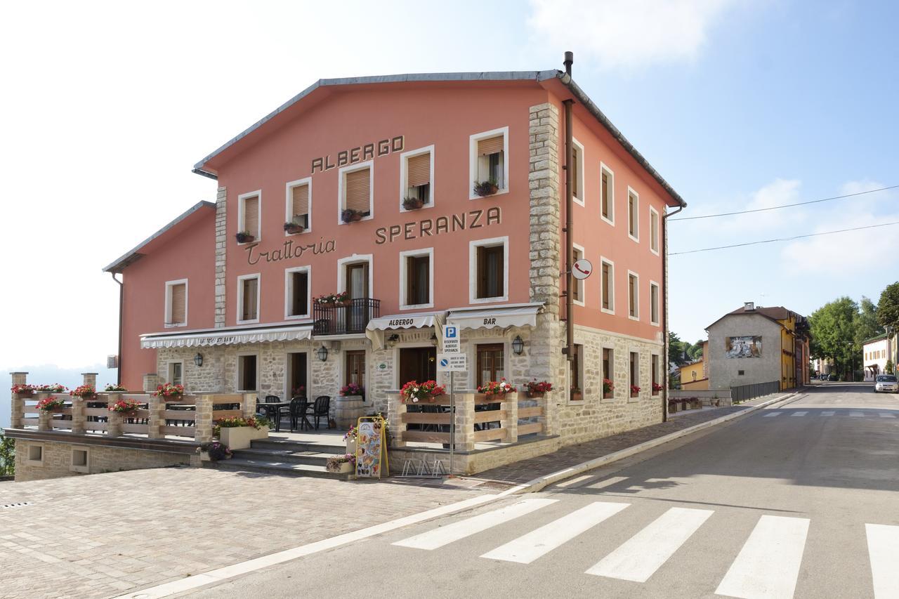 Albergo Trattoria Speranza Foza 외부 사진