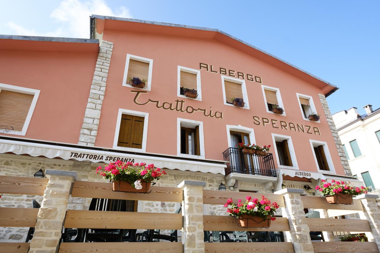 Albergo Trattoria Speranza Foza 외부 사진